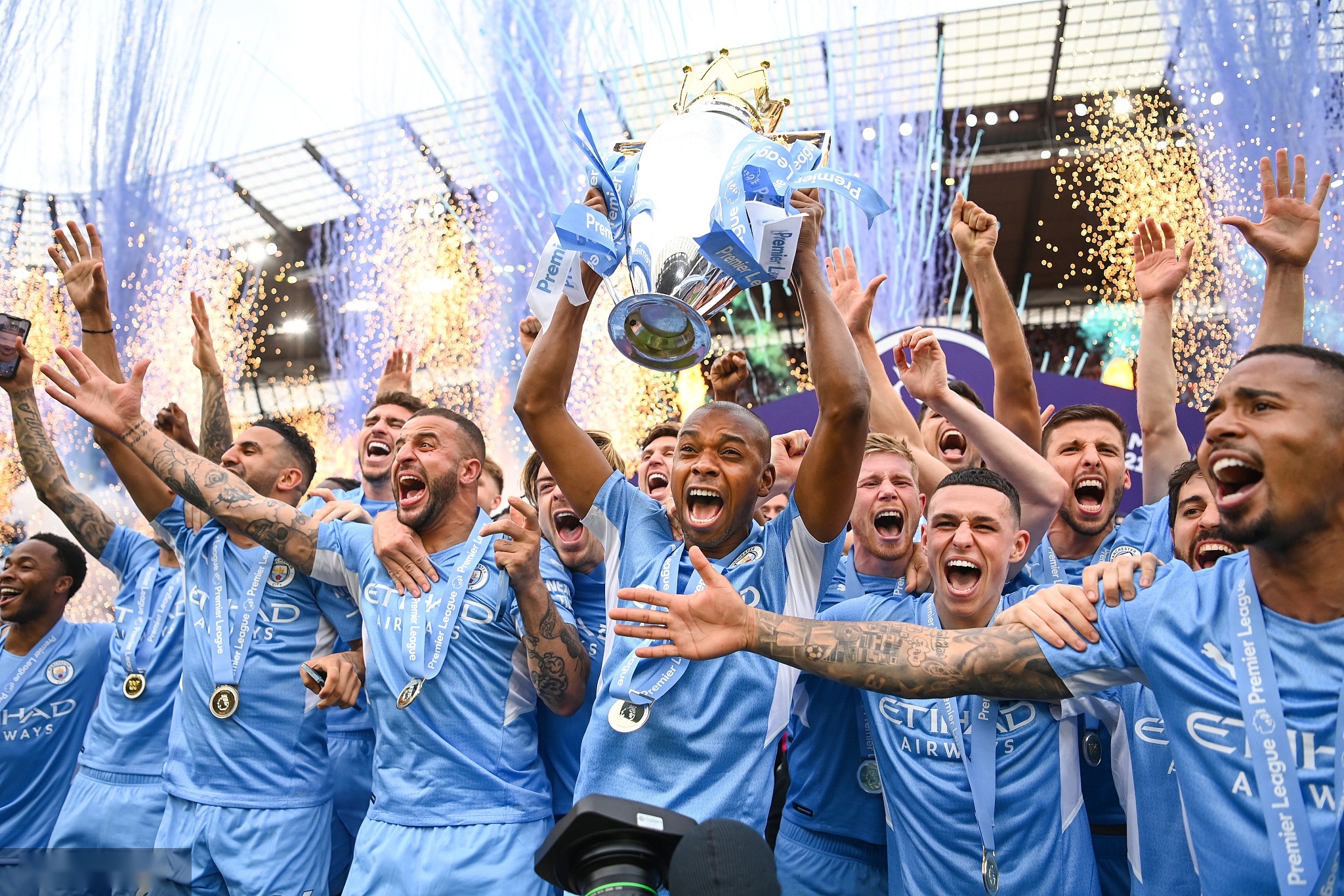 胡金秋以其 胡金秋以其