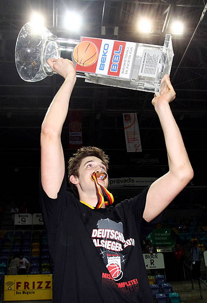 用英超赛场 用英超赛场