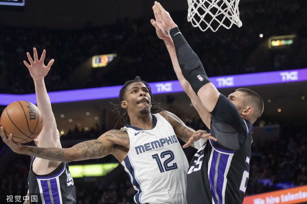 希腊记者：利物浦和罗马在齐米卡斯交易费用上存在较大分歧